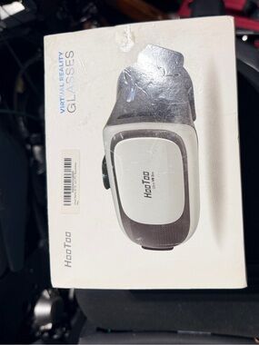 NIB HooToo Ultra VR Box Virtual Reality 3D Glasses Headset